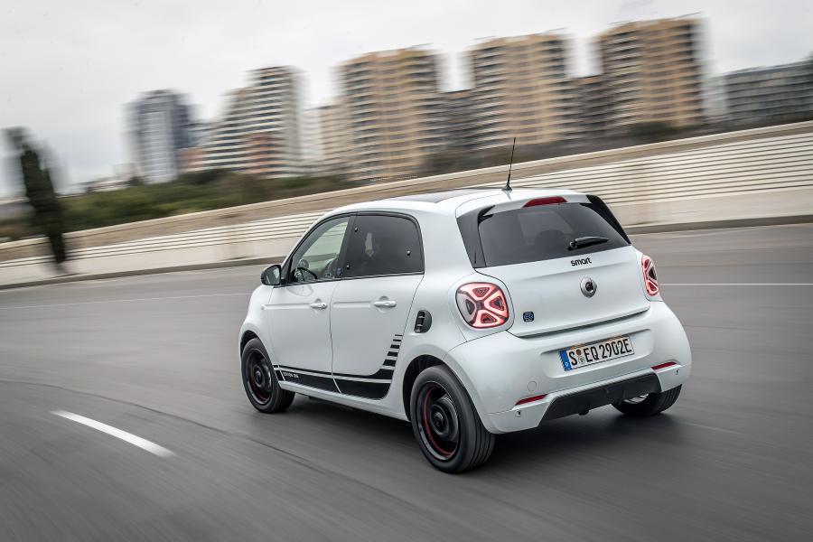  Smart EQ ForFour Edition One (W453) 2020 года  (WW) (фото 13 из 59)